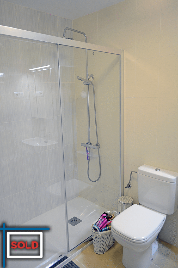 20 master bedroom lance armstrong