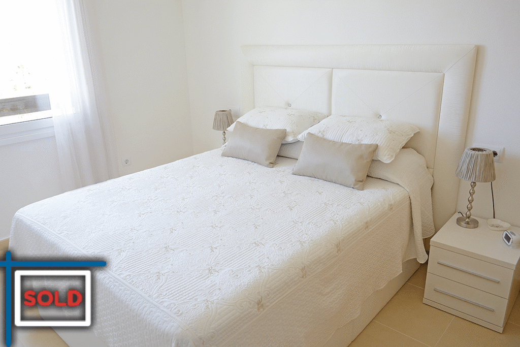 23 master bedroom lance armstrong