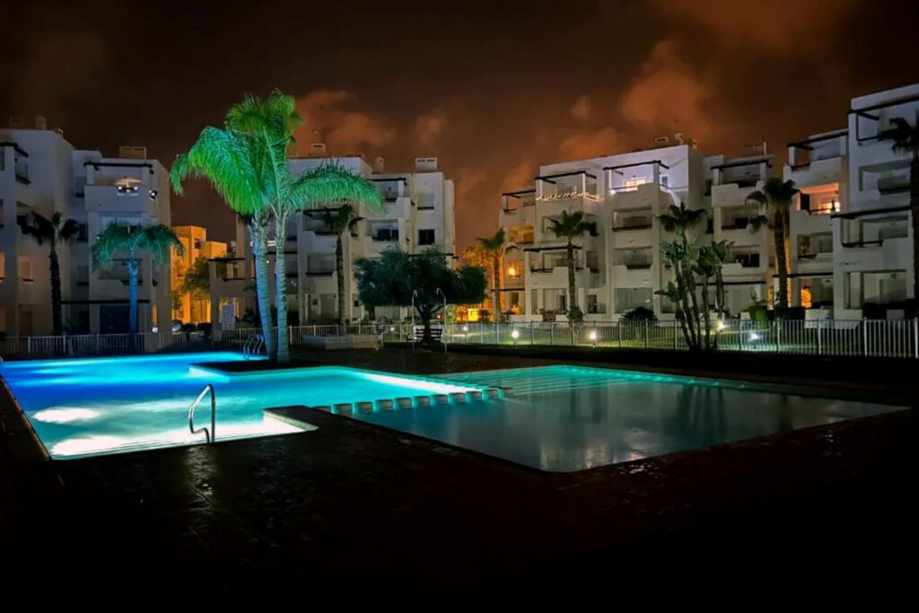 80b building Las Terrazas de la Torre